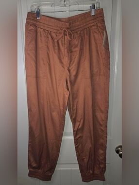 A New Day Cotton Elastic Waist Joggers NWT Large ❤️